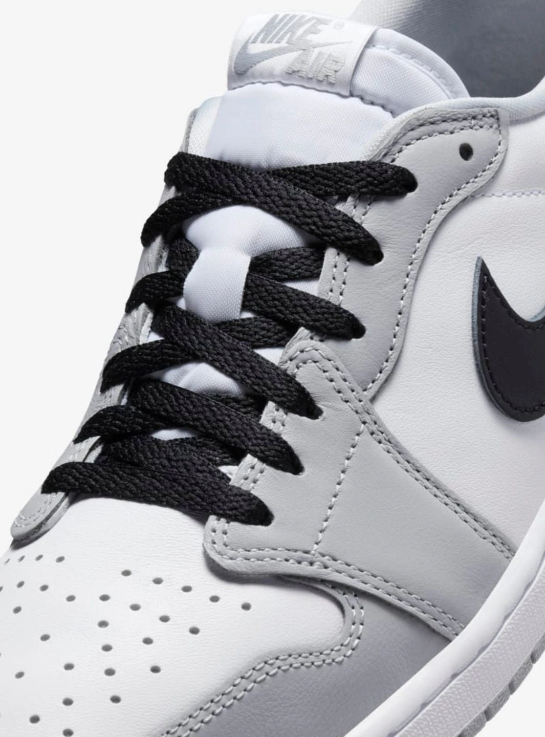 Air Jordan 1 Retro Low OG Barons
