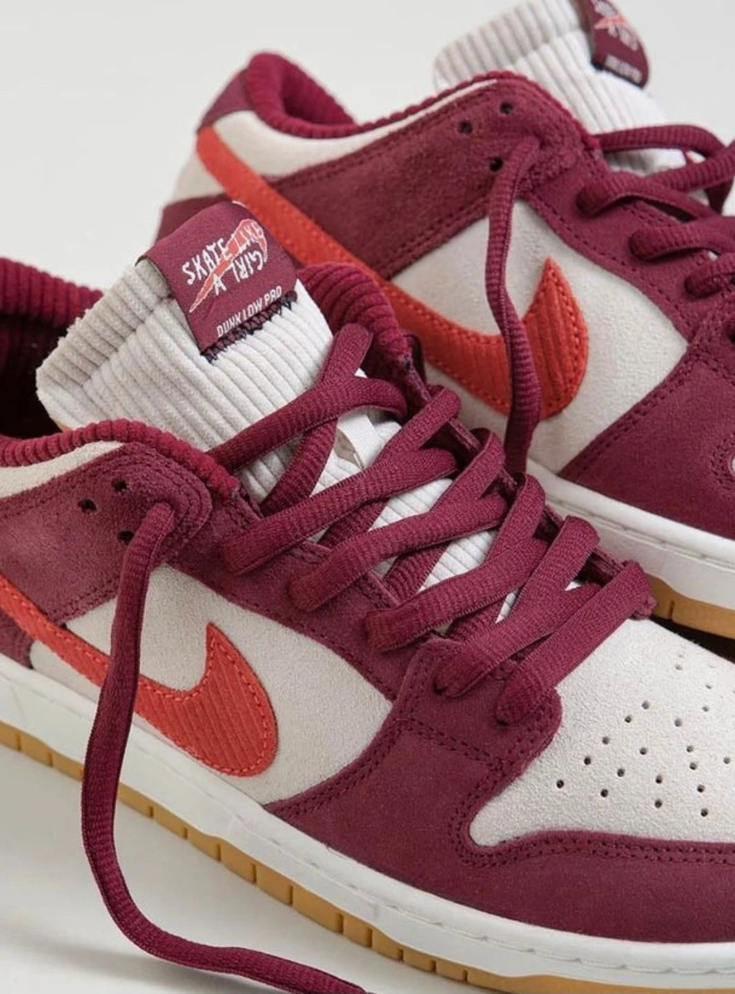 Nike SB Dunk Low Skate Like a Girl