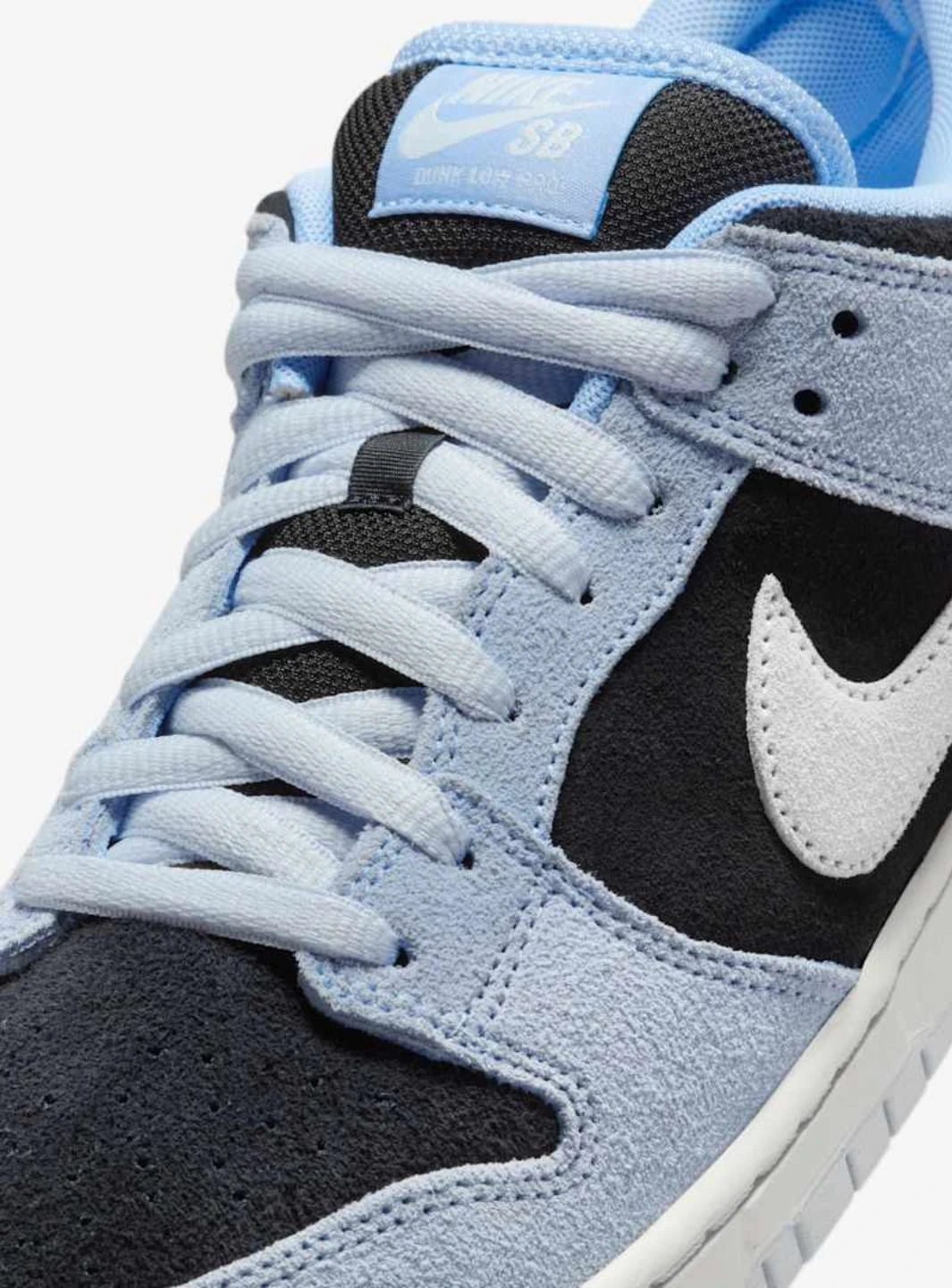 Nike SB Dunk Low Black Aluminum