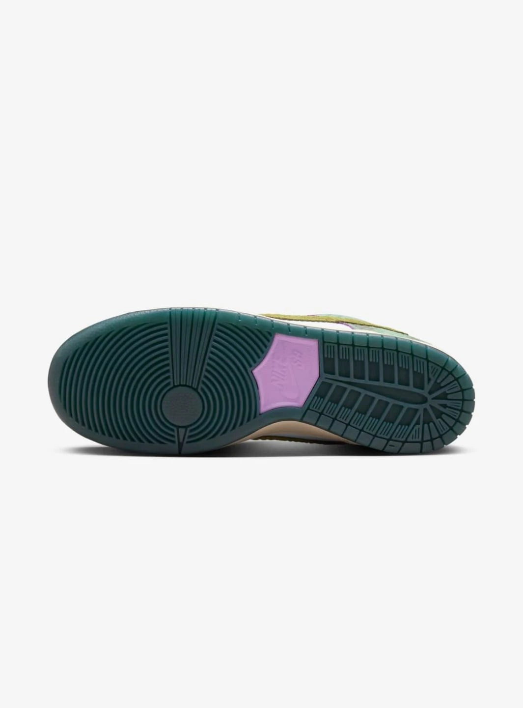 Nike SB Dunk Low Alexis Sablone Chameleon