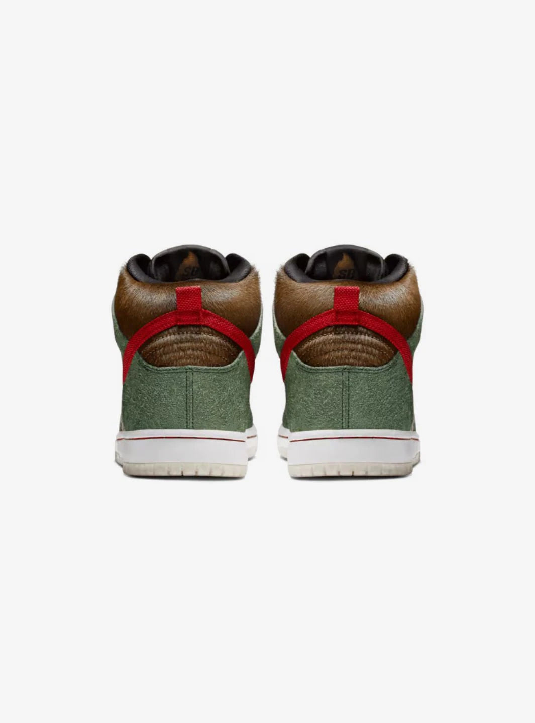 Nike SB Dunk High Dog Walker