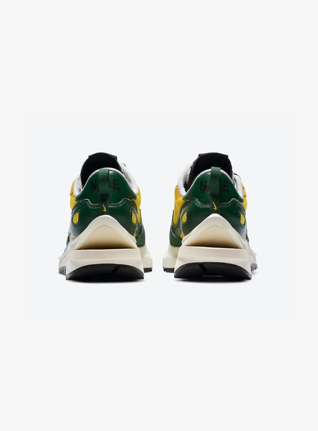 Nike Vaporwaffle Sacai Tour Yellow Stadium Green