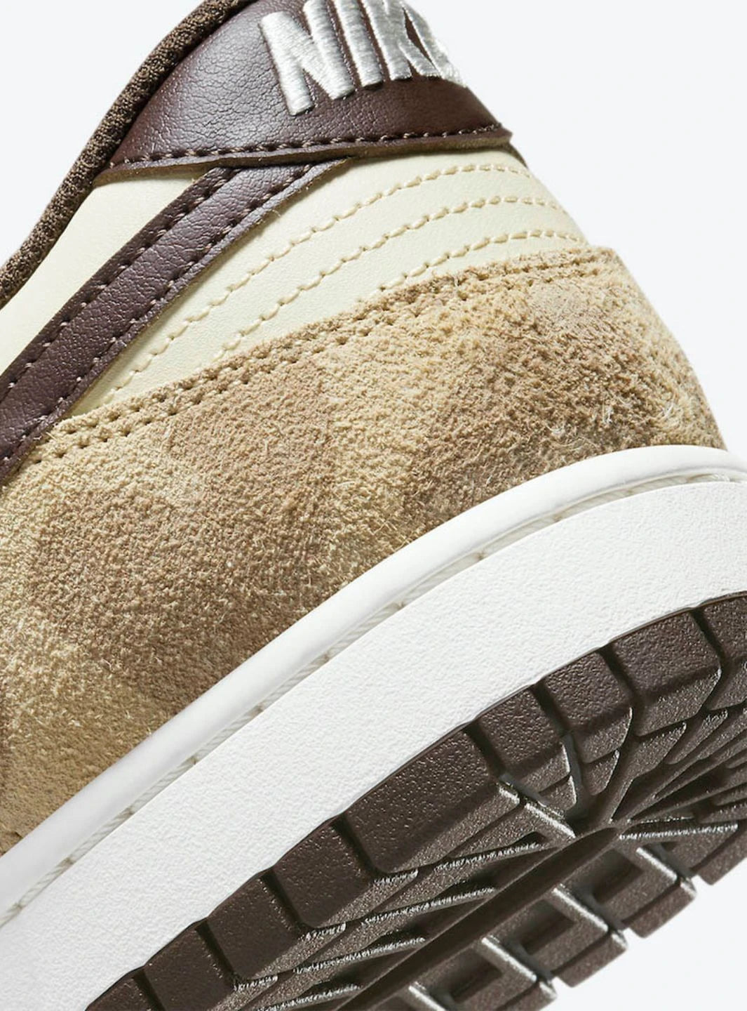 Nike Dunk Low Retro PRM Animal Pack Giraffe/Cheetah